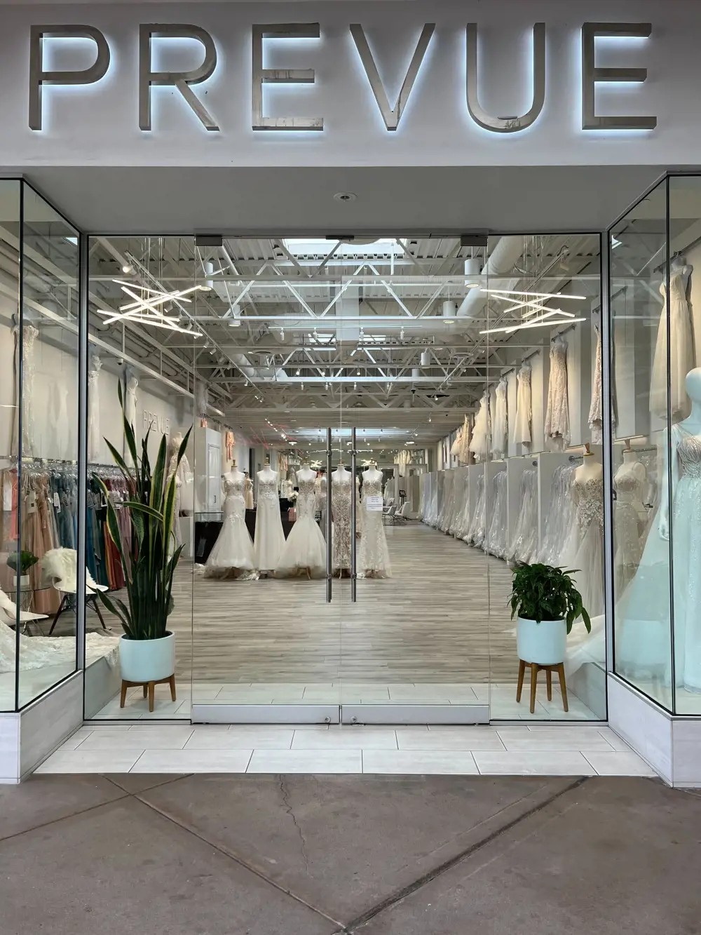 Photo of outside of Bridal store