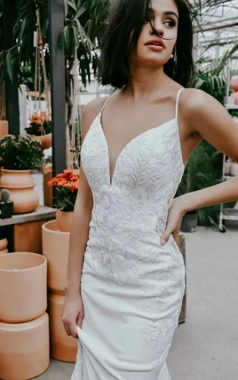 Essense of Australia Style #D3263 #16 Ivory thumbnail