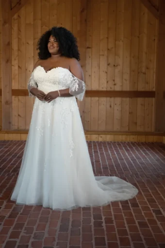 Essense of Australia Style #D3529 #20 Ivory/Almond thumbnail