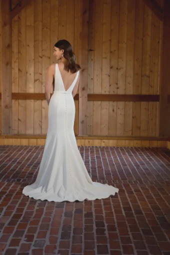 Essense of Australia Style #D3576 #13 Ivory/Porcelain thumbnail