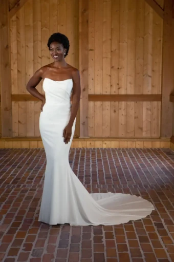 Essense of Australia Style #D3682 #9 Ivory thumbnail