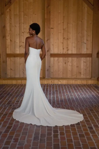 Essense of Australia Style #D3682 #11 Ivory thumbnail