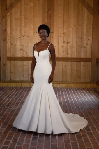 Essense of Australia Style #D3615 #10 Ivory/Porcelain thumbnail