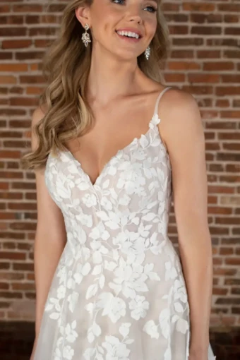 Essense of Australia Style #D3771 #12 Ivory/Ivory thumbnail