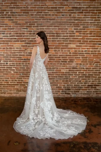 Essense of Australia Style #D3783 #11 Ivory/Rum/Porcelain thumbnail