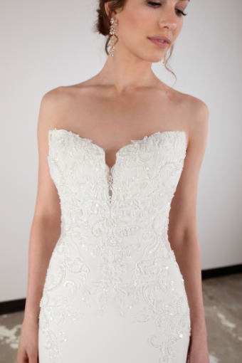 Essense of Australia Style #D3853 #10 Ivory/Porcelain thumbnail