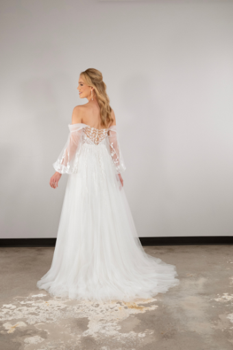 Essense of Australia Style #D3906 #5 Ivory/Porcelain thumbnail