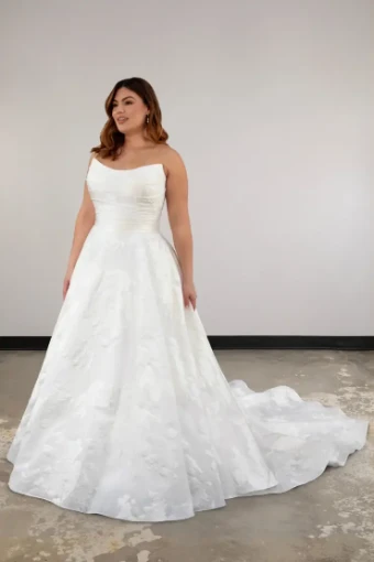 Essense of Australia Style #D3971 #15 (IVR) IVORY LUXE ORGANZA thumbnail