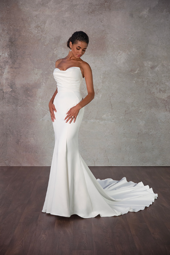 Essense of Australia Style #D4193 #6 Ivory thumbnail