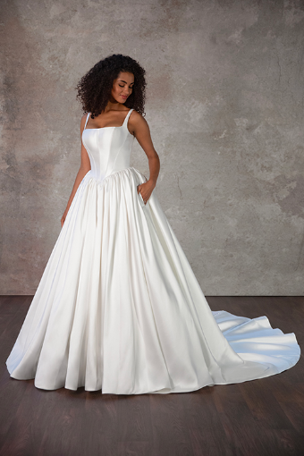 Essense of Australia Style #D4145 #5 Ivory thumbnail