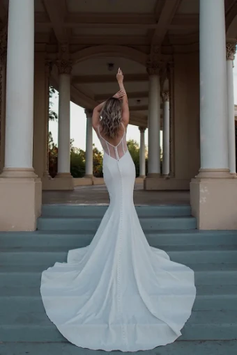 Essense of Australia Style #D3305 #10 Ivory thumbnail