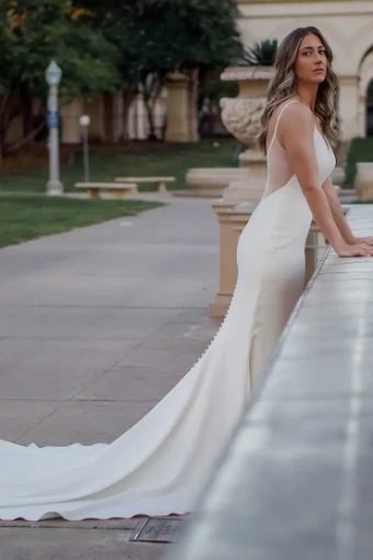 Essense of Australia Style #D3305 #12 Ivory thumbnail