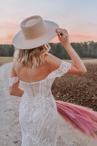 Essense of Australia Style #D3308 #10 Ivory/Ivory thumbnail