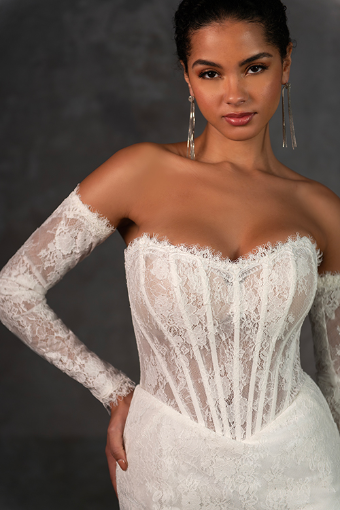 Essense of Australia Style #D4287 #9 (IV-IVR) Ivory Lace and Tulle over Ivory Gown thumbnail
