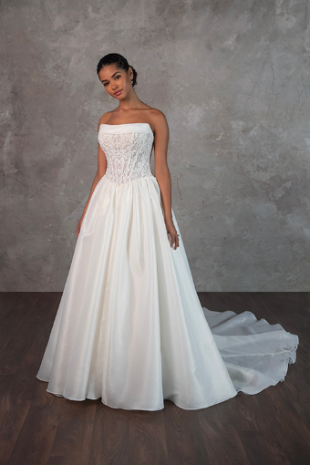 Essense of Australia Style #D4351 #8 Ivory thumbnail