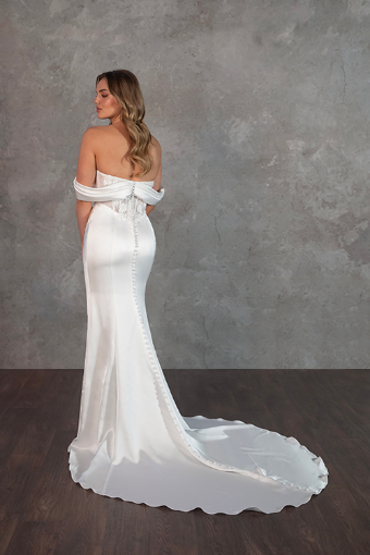 Essense of Australia Style #D4303 #9 Ivory thumbnail