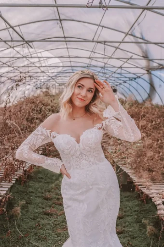 Essense of Australia Style #D3315 #7 Ivory/Ivory/Porcelain thumbnail