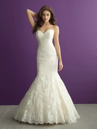 Allure Romance Style #2965 #3 Ivory/Gold thumbnail