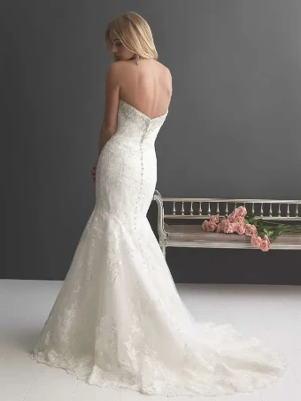 Allure Romance Style #2667 #2 Ivory/Gold thumbnail