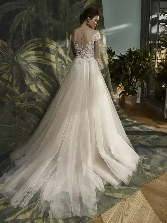 Blue by Enzoani Style #KITARA #1 default Champagne/Nude thumbnail