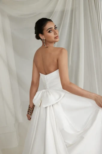 Justin Alexander Style #Estelle #4 default Ivory thumbnail