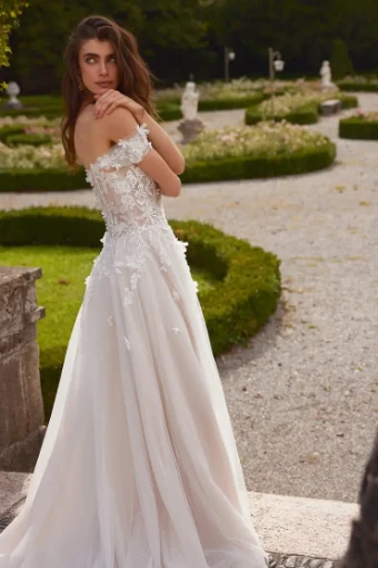 Justin Alexander Style #Idalina #2 Ivory/Latte thumbnail