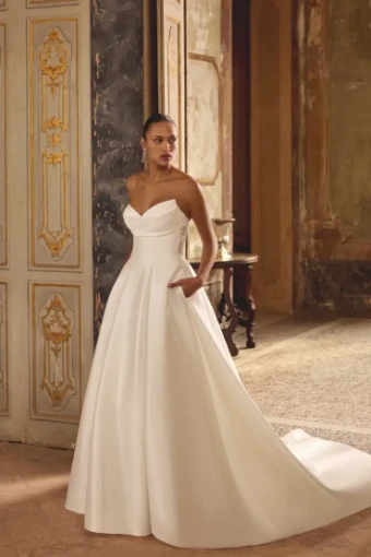 Justin Alexander Style #Kara #8 default Ivory/Latte thumbnail