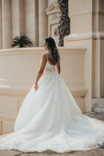 Essense of Australia Style #D3386 #11 Ivory thumbnail