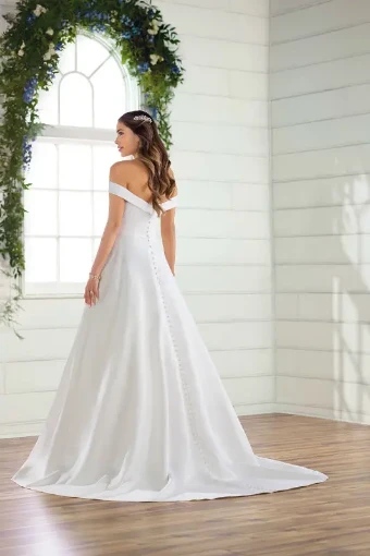 Essense of Australia Style #D2761 #5 Ivory thumbnail