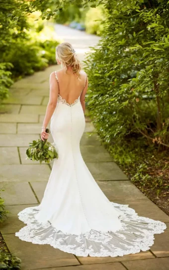 Essense of Australia Style #D2993 #7 Ivory thumbnail