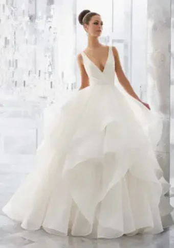 Morilee Style #5577 #6 Ivory thumbnail